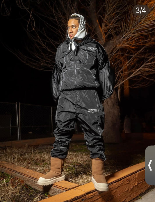 Waterproof drip: activao’ bajo la lluvia. 💧🖤